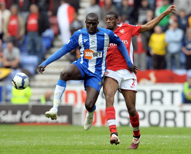 亚历山大 亚历山大