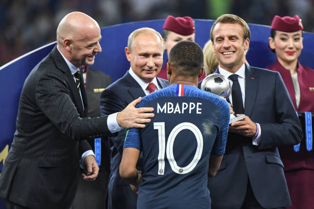 界的标杆 界的标杆